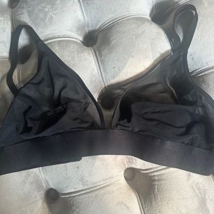 Negative sieve mesh bra size 3 (32D)